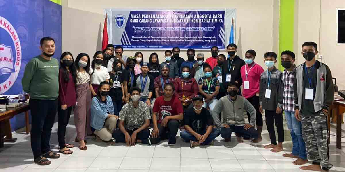 gmki-timika-kukuhkan-13-anggota-baru